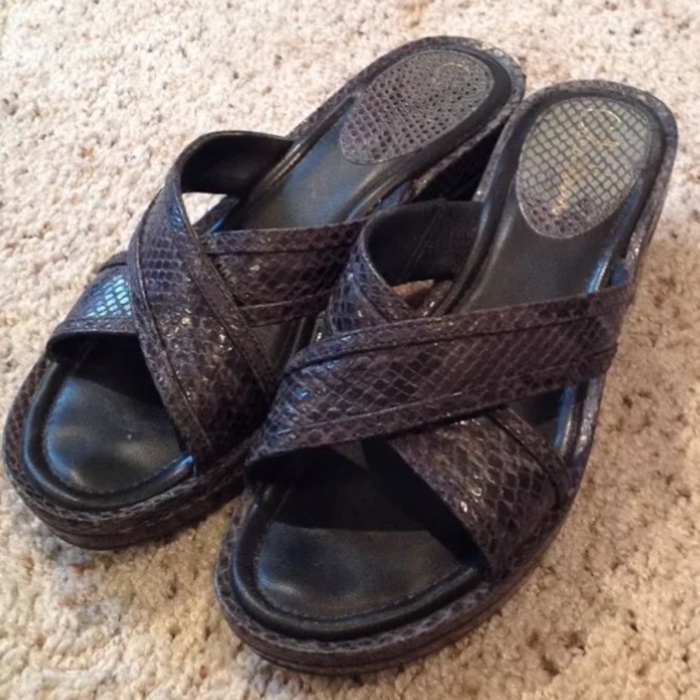 Cole Haan NikeAir sandal  Leather Snakeskin 7 M